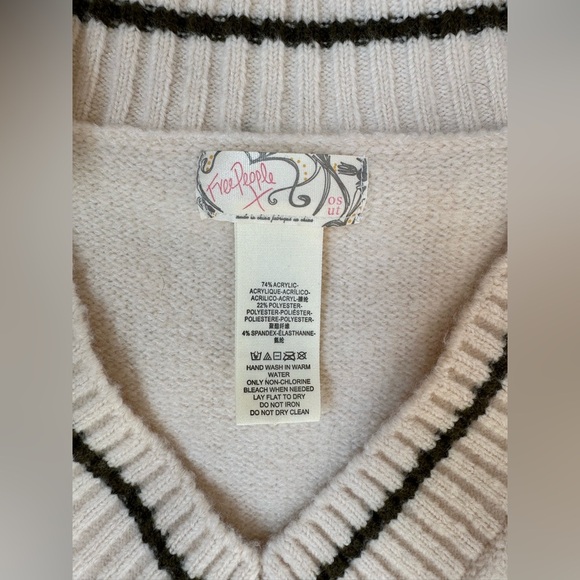 Free People All Star Stripe Poncho Cream Knit Sweater Vest Black Stripes - Picture 5 of 5